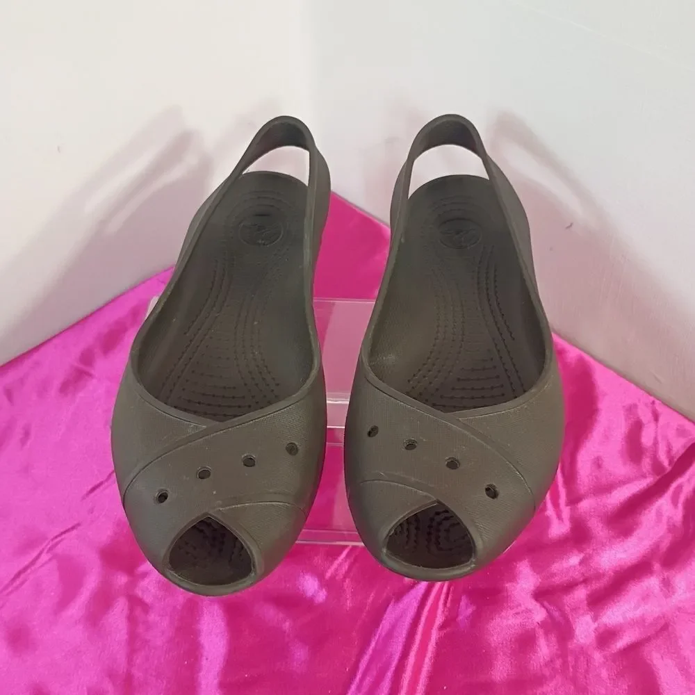 CROCS Women’s Brown Slingback Peep-Toe Sandals
